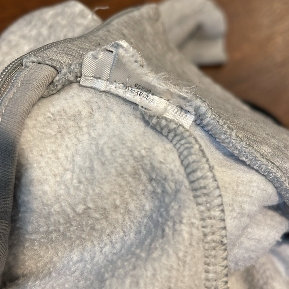 3/$15 Adidas mock neck top - Picture 6 of 6